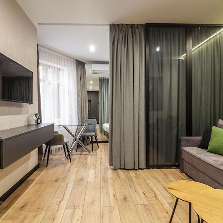 Studio Near Opera Lviv Ngoại thất bức ảnh